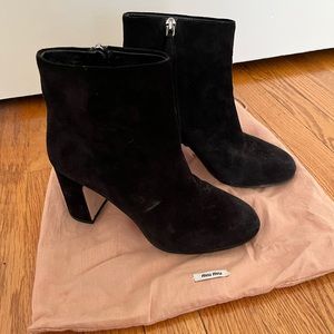 Miu miu suede black bootie